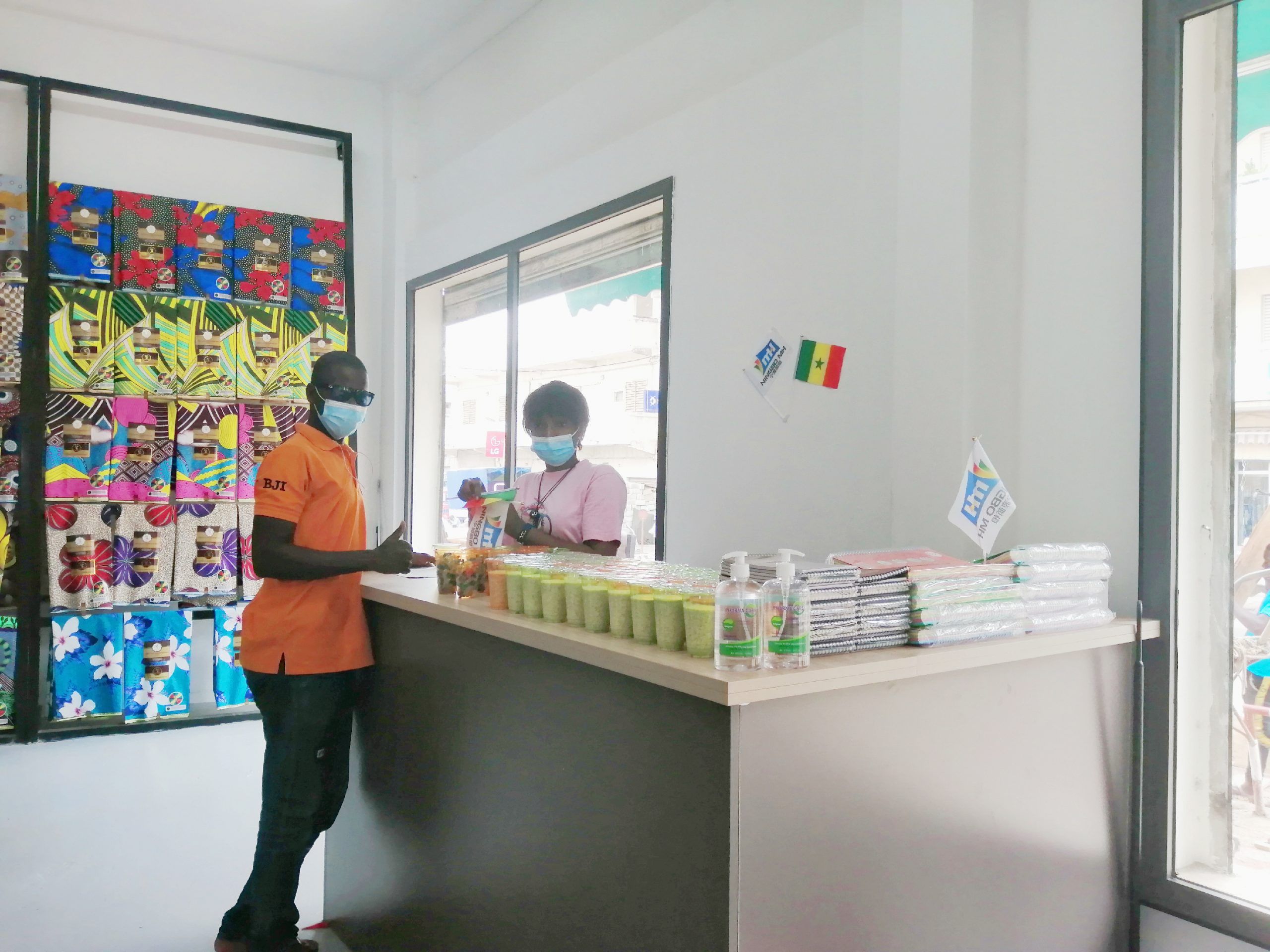 用(yòng)心澆灌 締造服裝輔料王國(guó) 海(hǎi)外(wài)塞內(nèi)加爾蠟布/連片店(diàn)鋪正式開(kāi)業(yè)