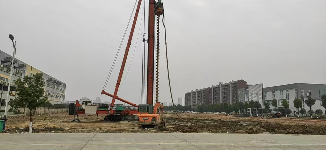 湖(hú)南(nán)基地(dì)花(huā)邊廠(chǎng)房(fáng)建設正式啓動