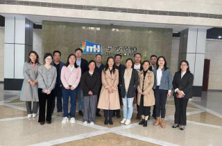 深化(huà)校(xiào)企合作(zuò) 譜寫人(rén)技(jì)交流新篇章(zhāng) | 浙紡院博士聯誼會(huì)走進萌恒