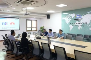 北(běi)侖海(hǎi)關莅臨國(guó)貿走訪調研