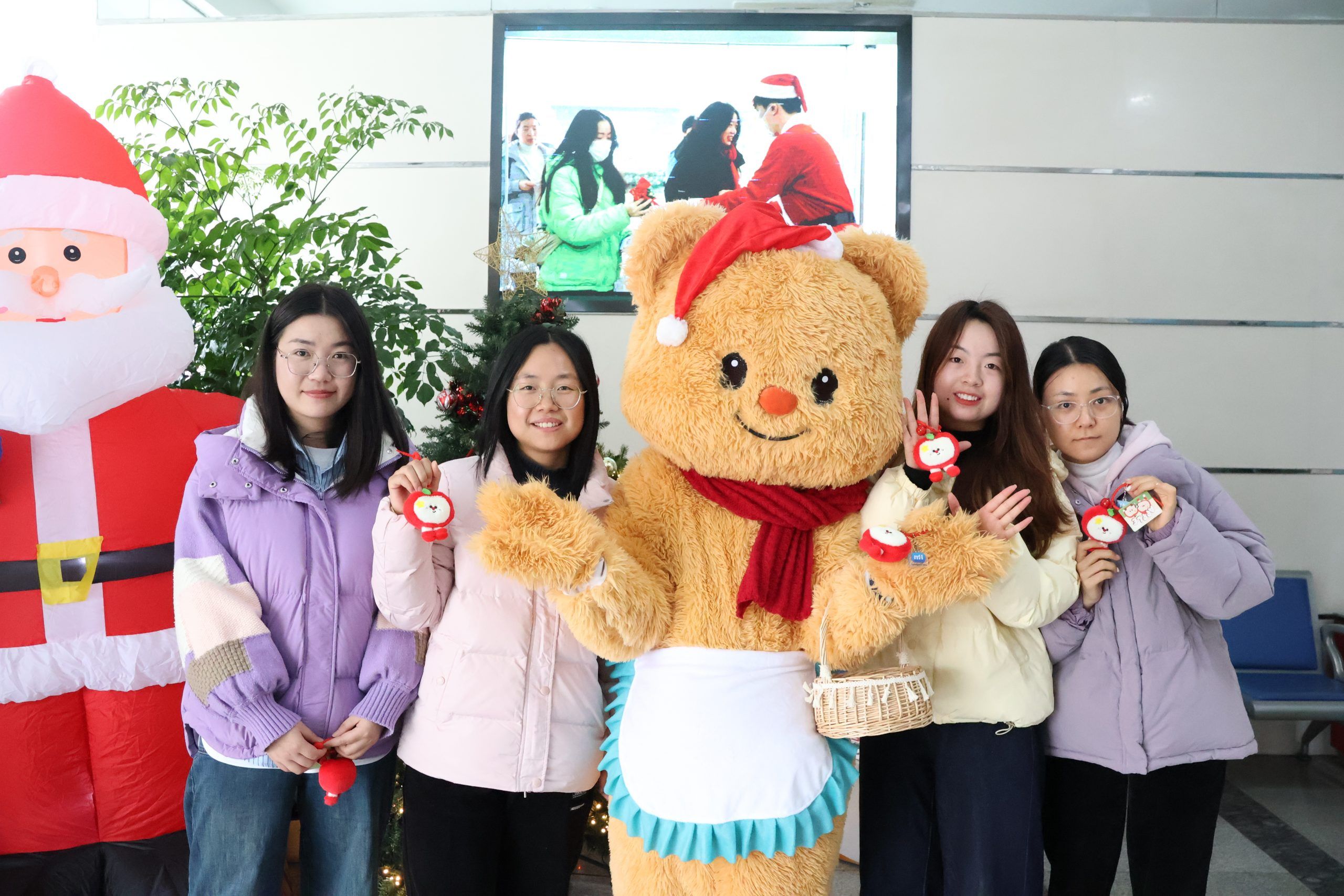 缤紛聖誕 喜樂(yuè)同行(xíng) | 萌恒歡樂(yuè)聖誕節活動